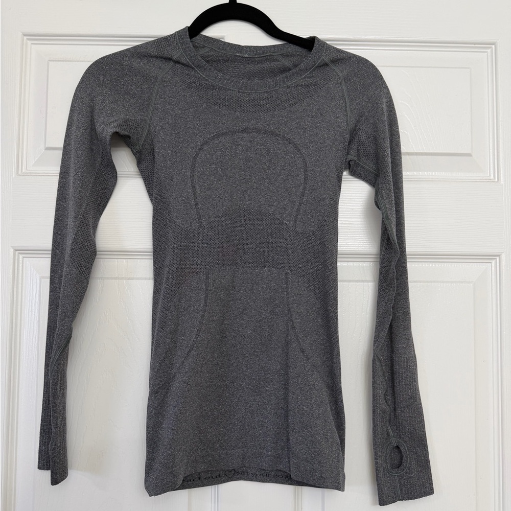 Lululemon Swiftly Tech Long Sleeve Crew | Size 2